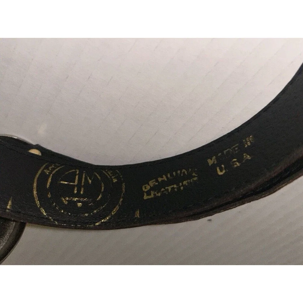 Woman Brown Leather Belt With Crocodile Embossed Texture With Nickel Buckle S/M